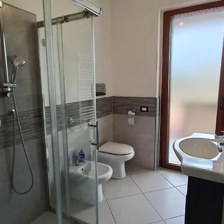 Rosetta Villaggio Mosè